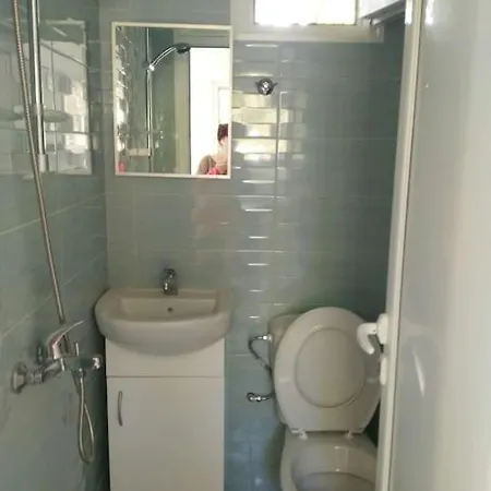 Summer Fani Semesterbostad Sinemoretz