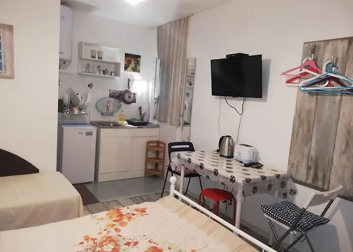 Nyaraló Summer Fani Szinemorec