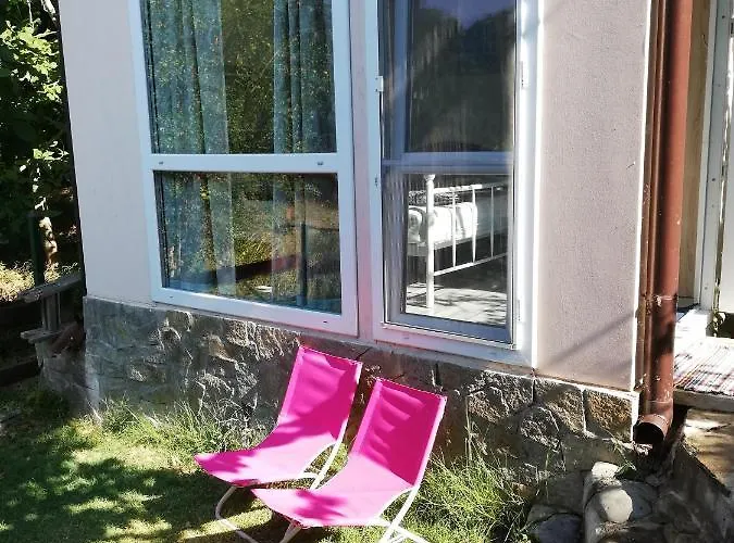 Nyaraló Summer Fani Szinemorec